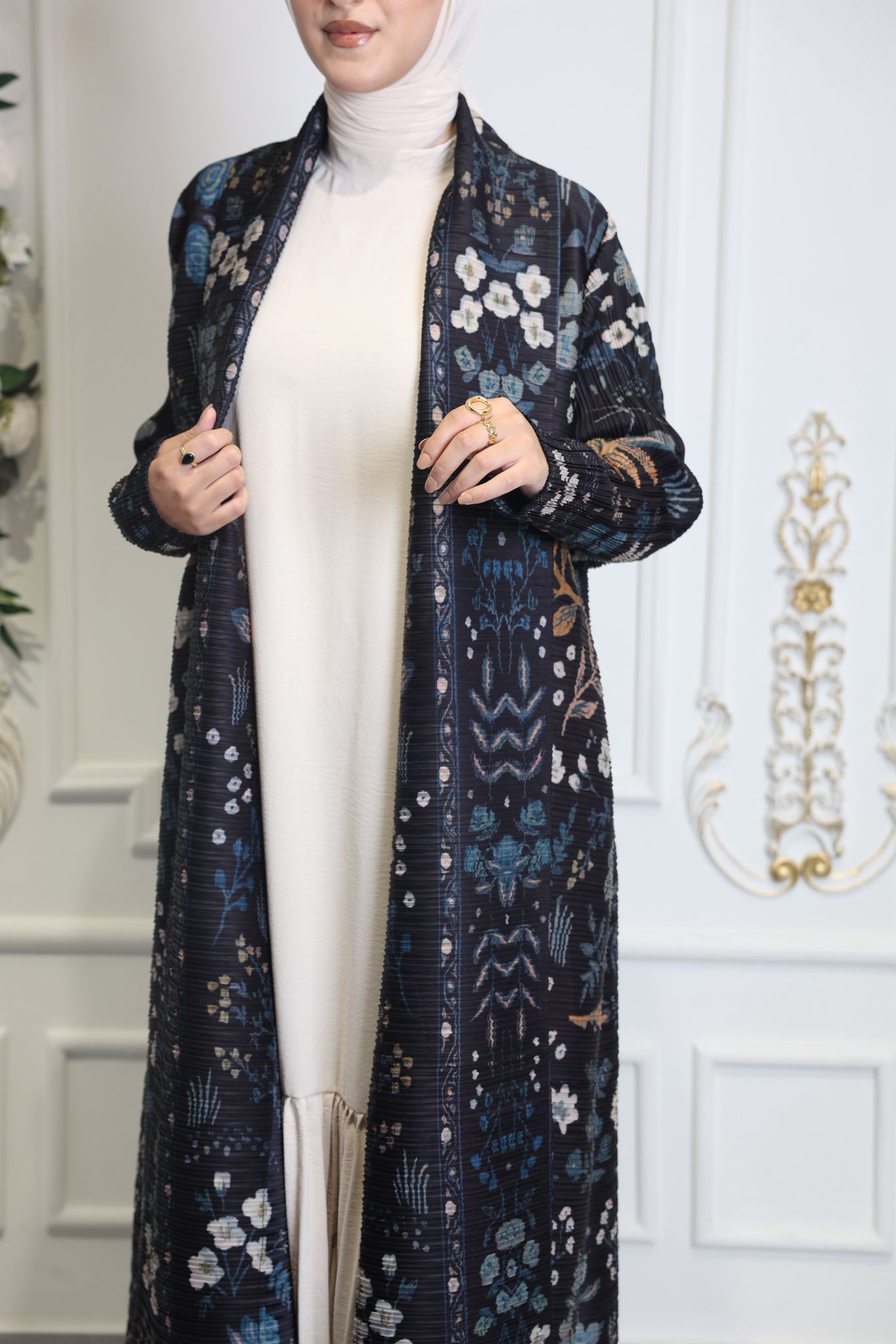 Floral Elegance Abaya
